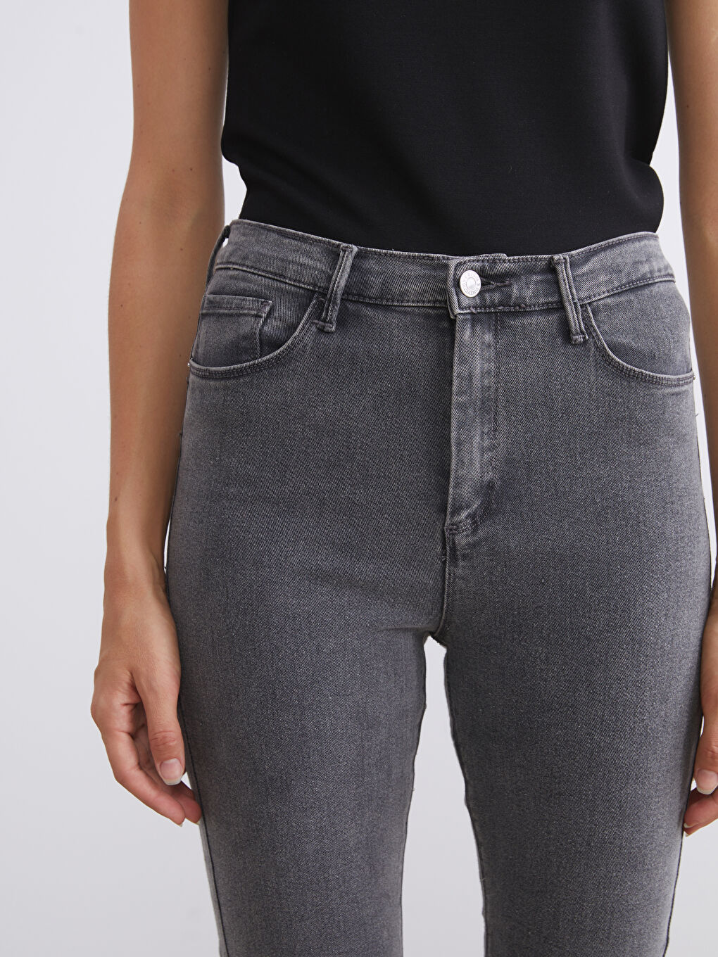Gri Slim Fit Kadın Jean Pantolon-5