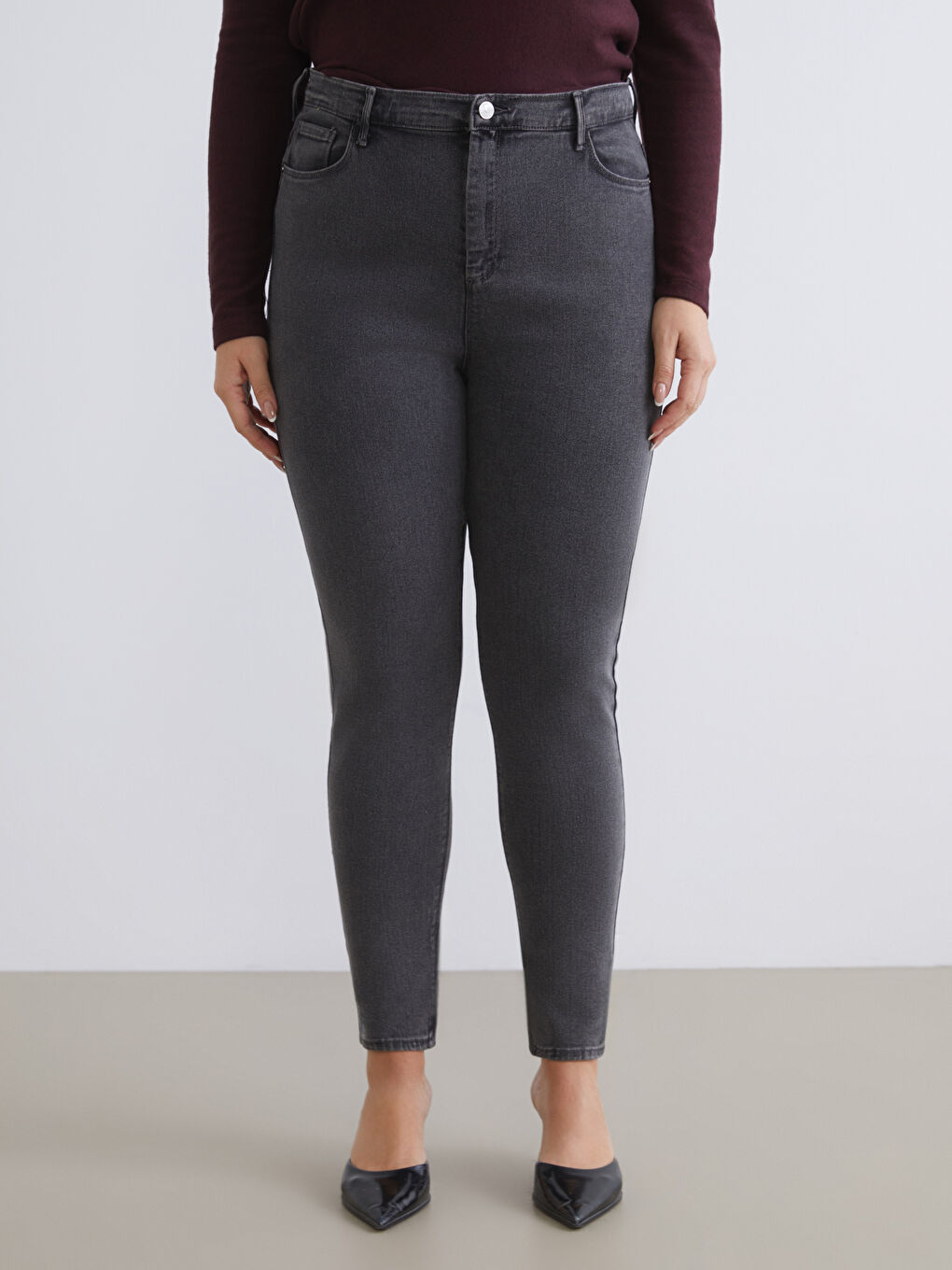 Gri Slim Fit Kadın Jean Pantolon-9