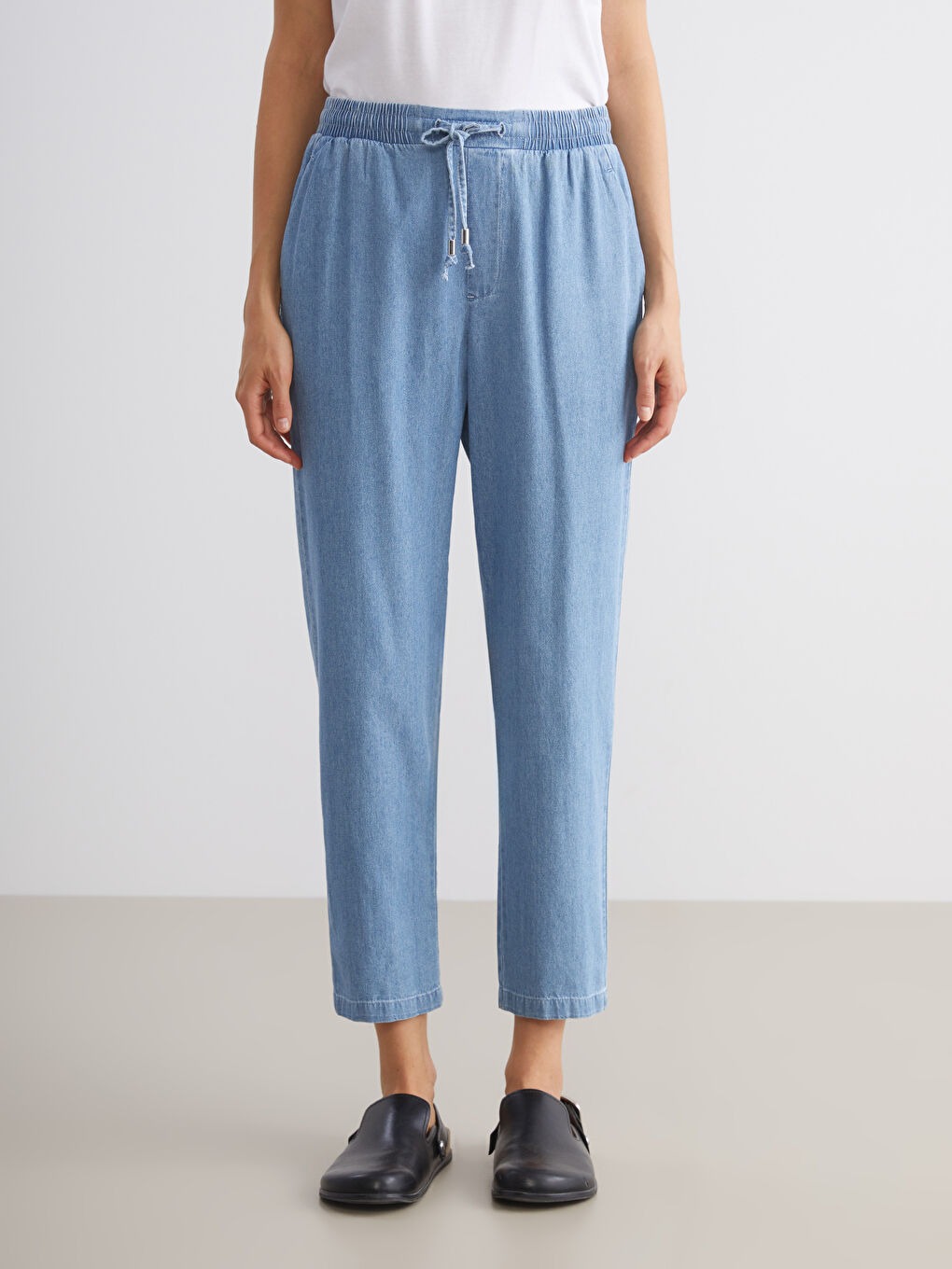 Mavi Beli Lastikli Carrot Fit Kadın Jean Pantolon-2