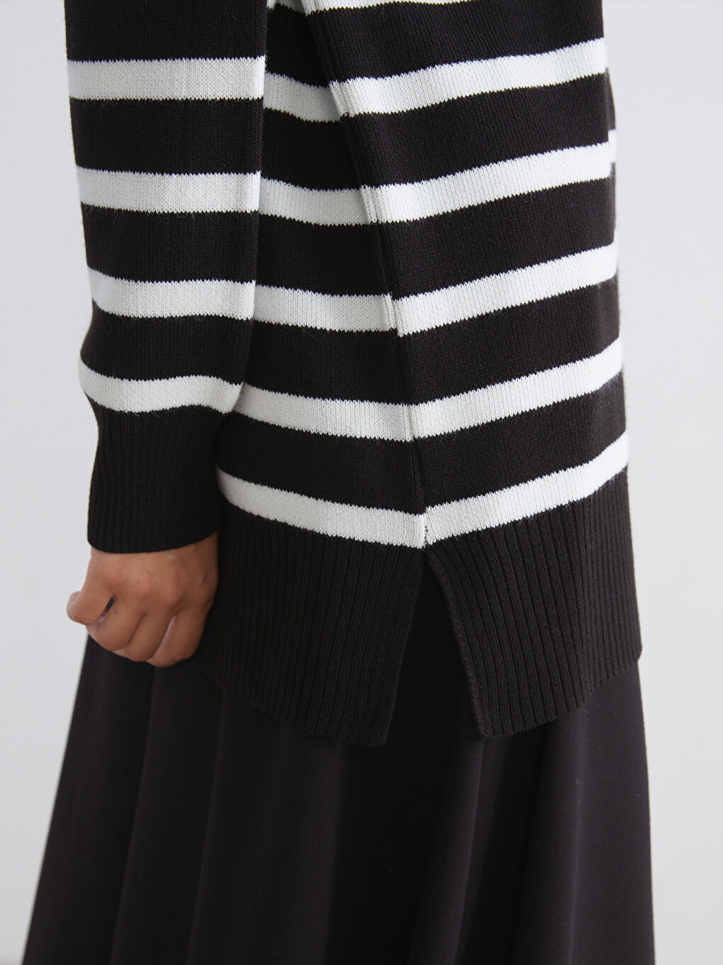 Ekru Dik Yaka Çizgili Kadın Triko Tunik-2