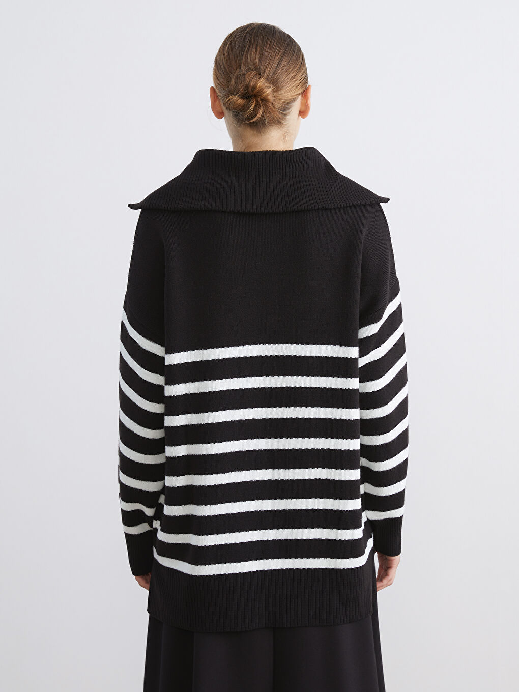 Ekru Dik Yaka Çizgili Kadın Triko Tunik-3