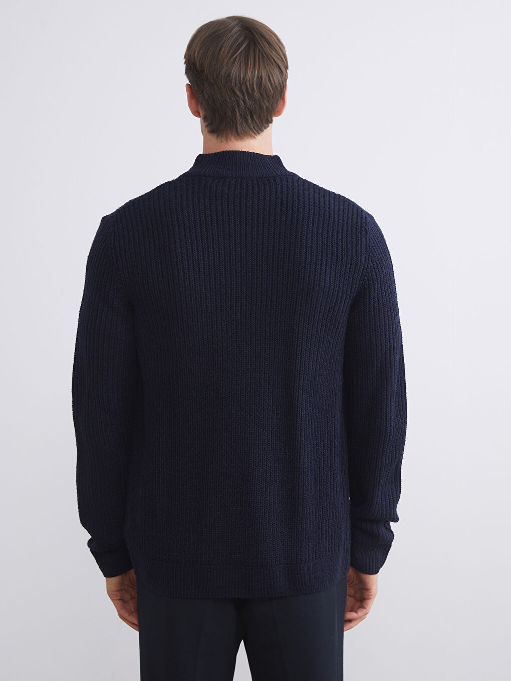 Regular Fit Funnel Neck Men's Knit Cardigan-3