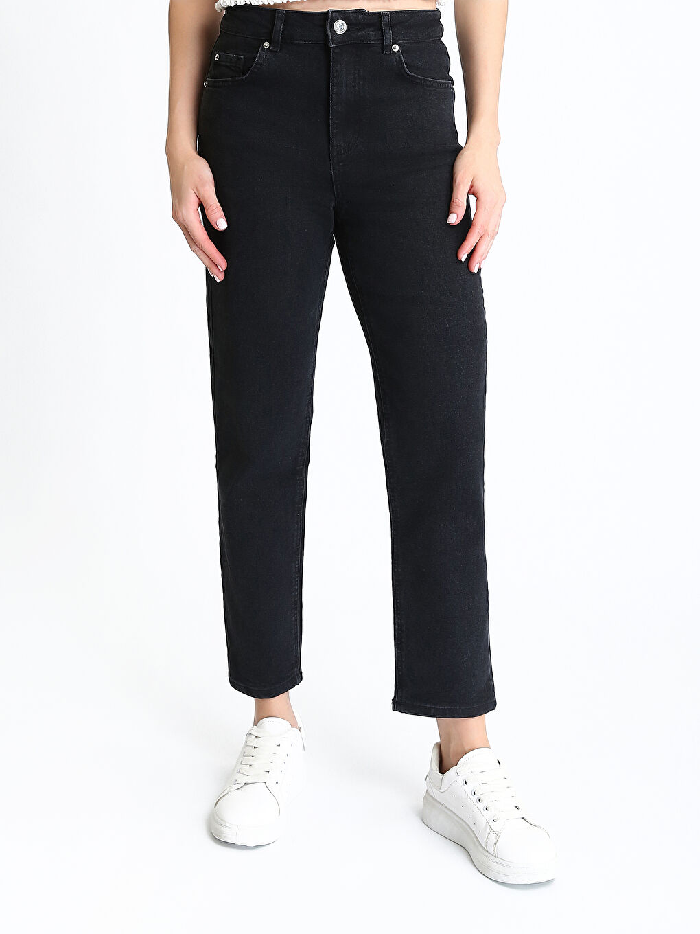 Siyah Mom Fit Kadın Jean Pantolon-3