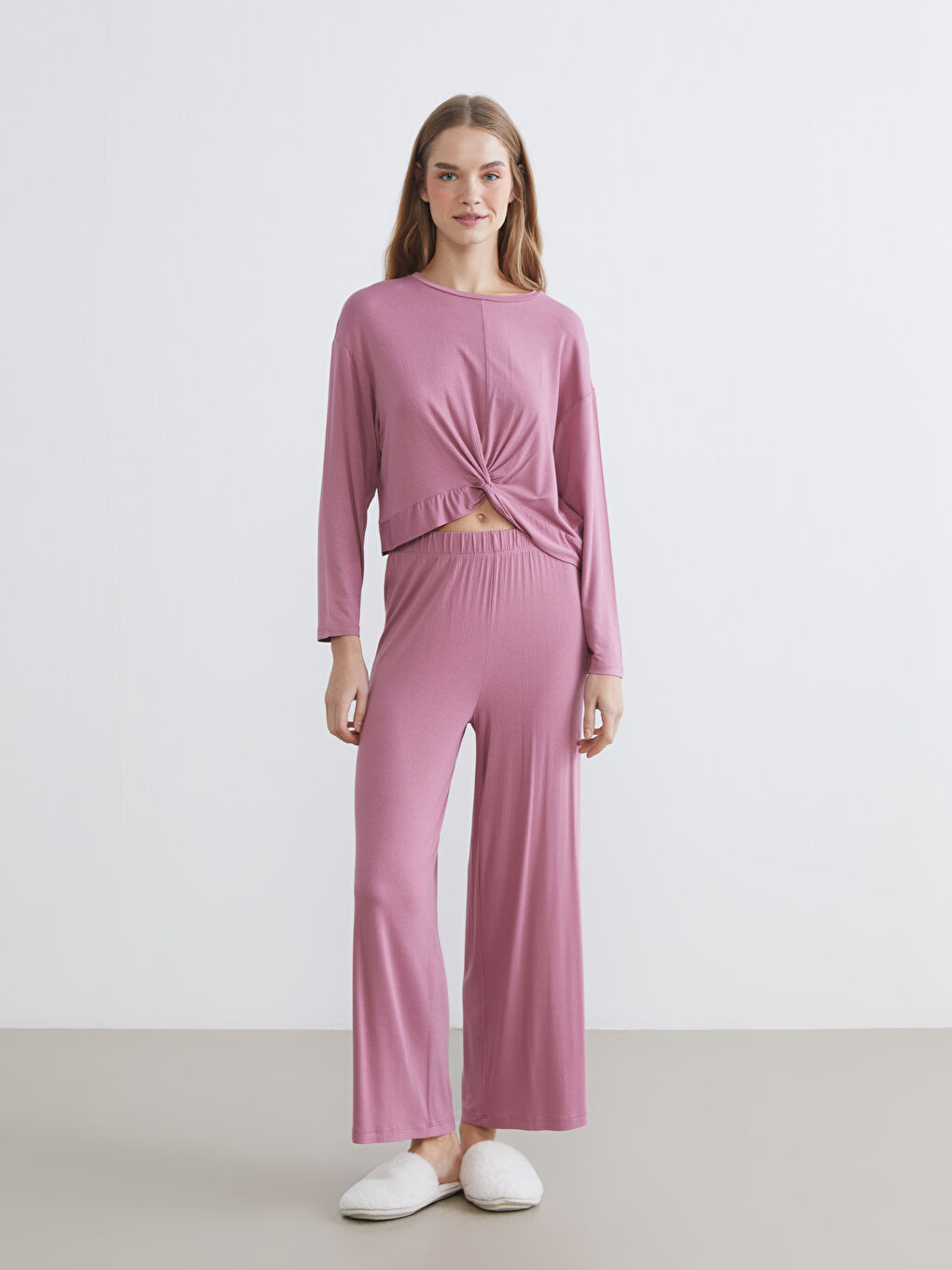 Crew Neck Women's Pyjama Set