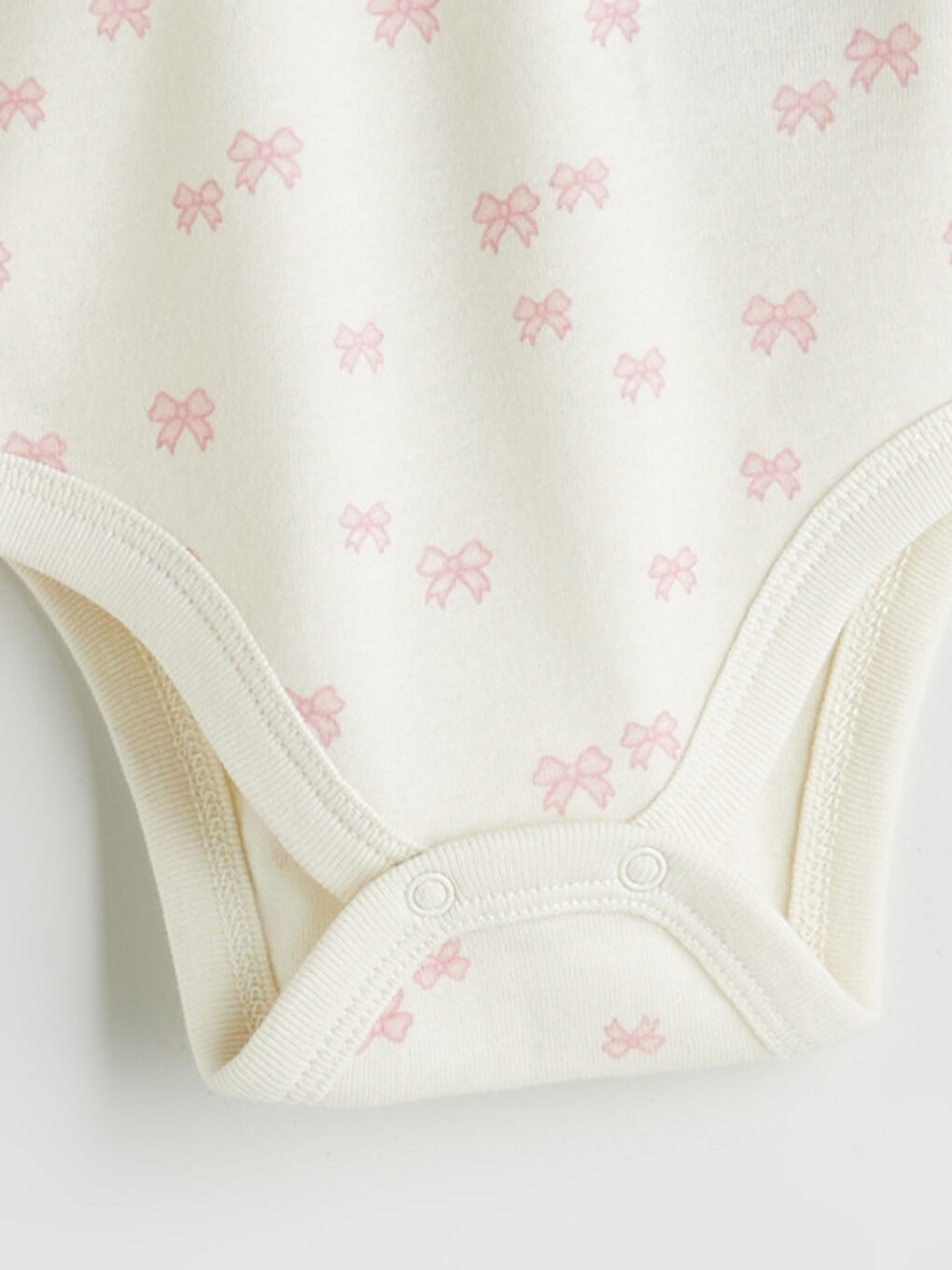 Ekru Bisiklet Yaka Kız Bebek Çıtçıtlı Bodysuit-1