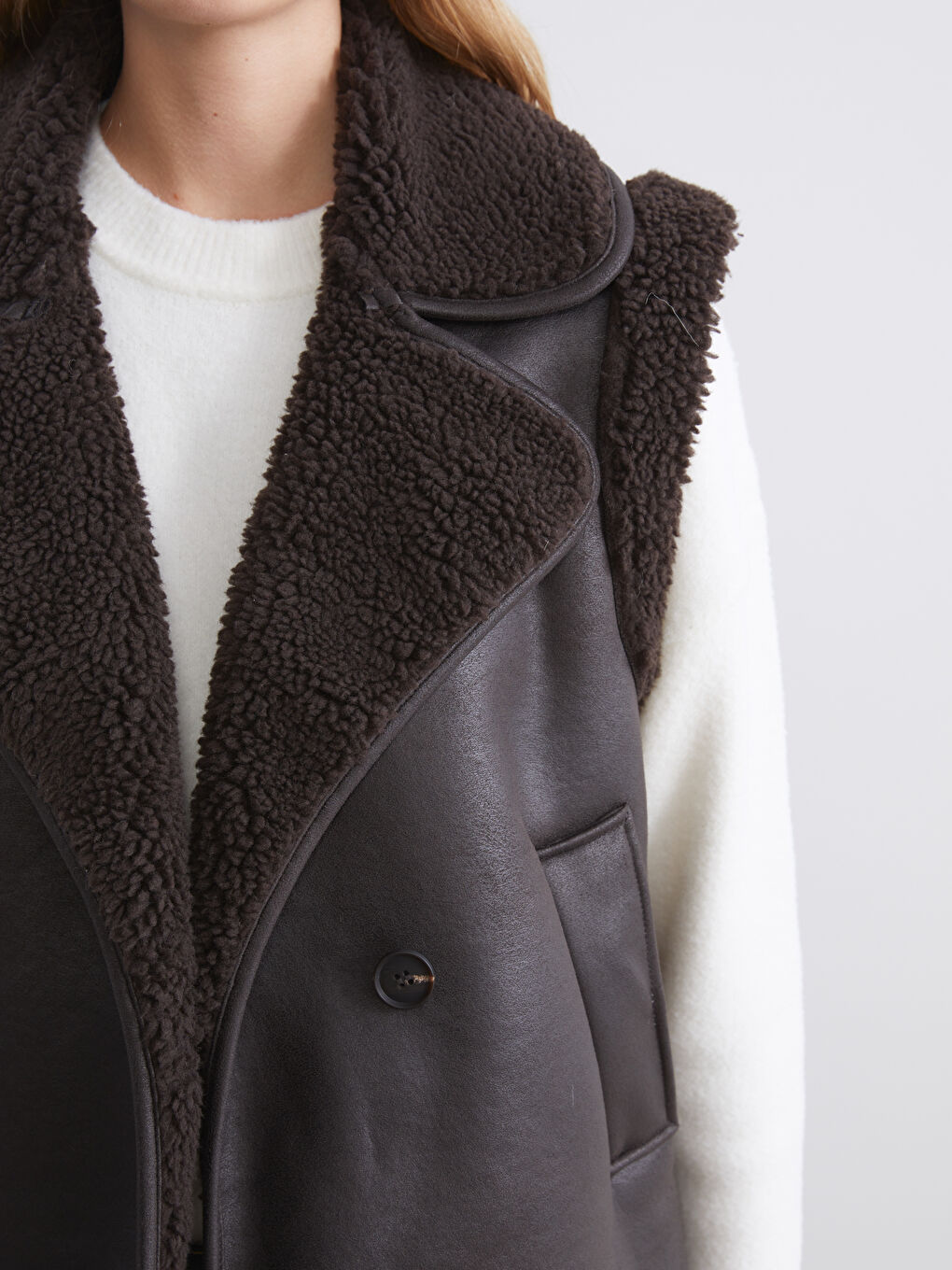 Kahverengi Biker Yaka Kadın Süet Yelek-2