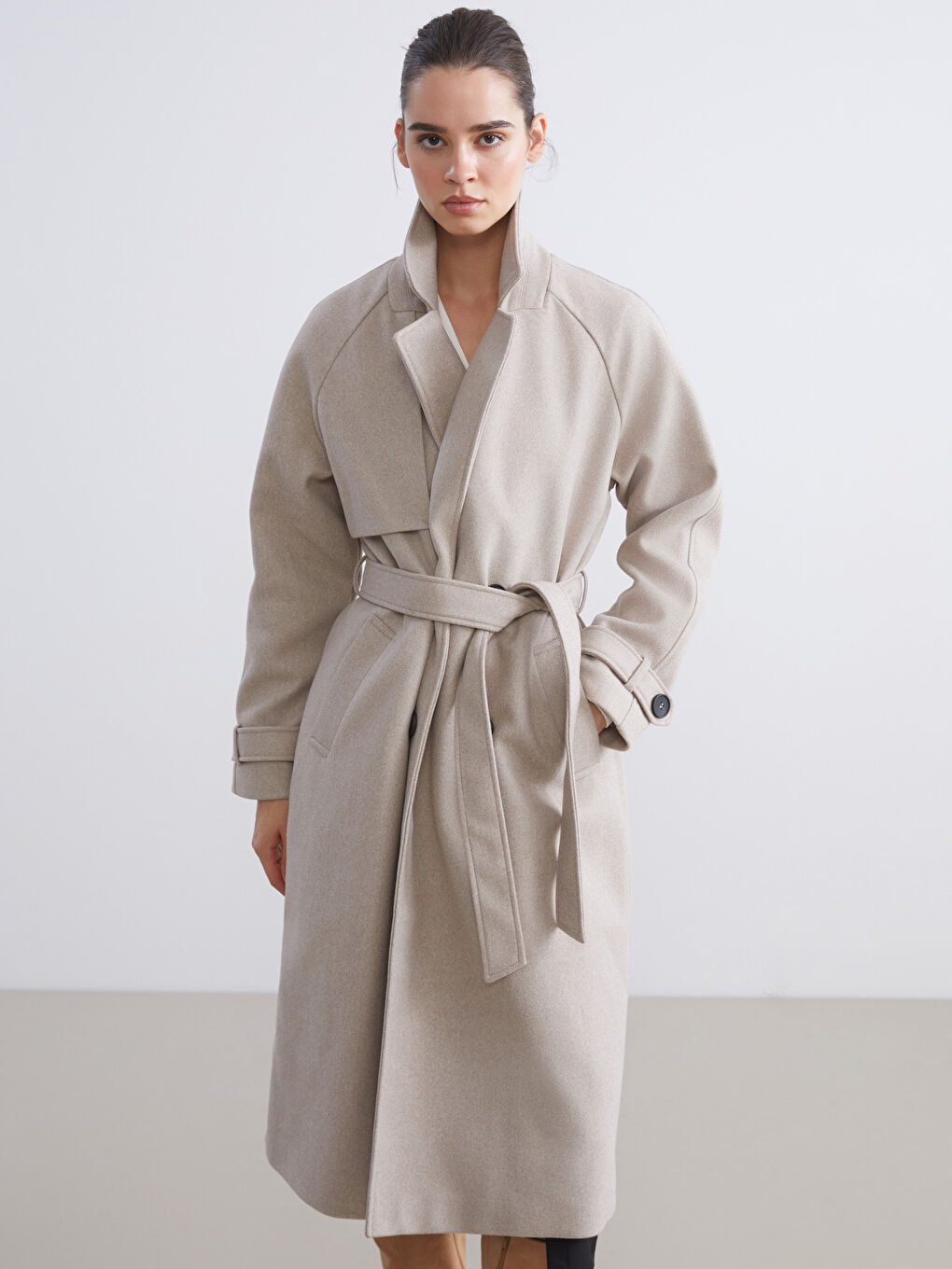 Bej Ceket Yaka Oversize Kadın Kaşe Kaban-1