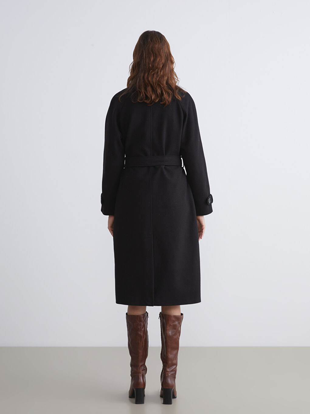 Siyah Ceket Yaka Oversize Kadın Kaşe Kaban-4