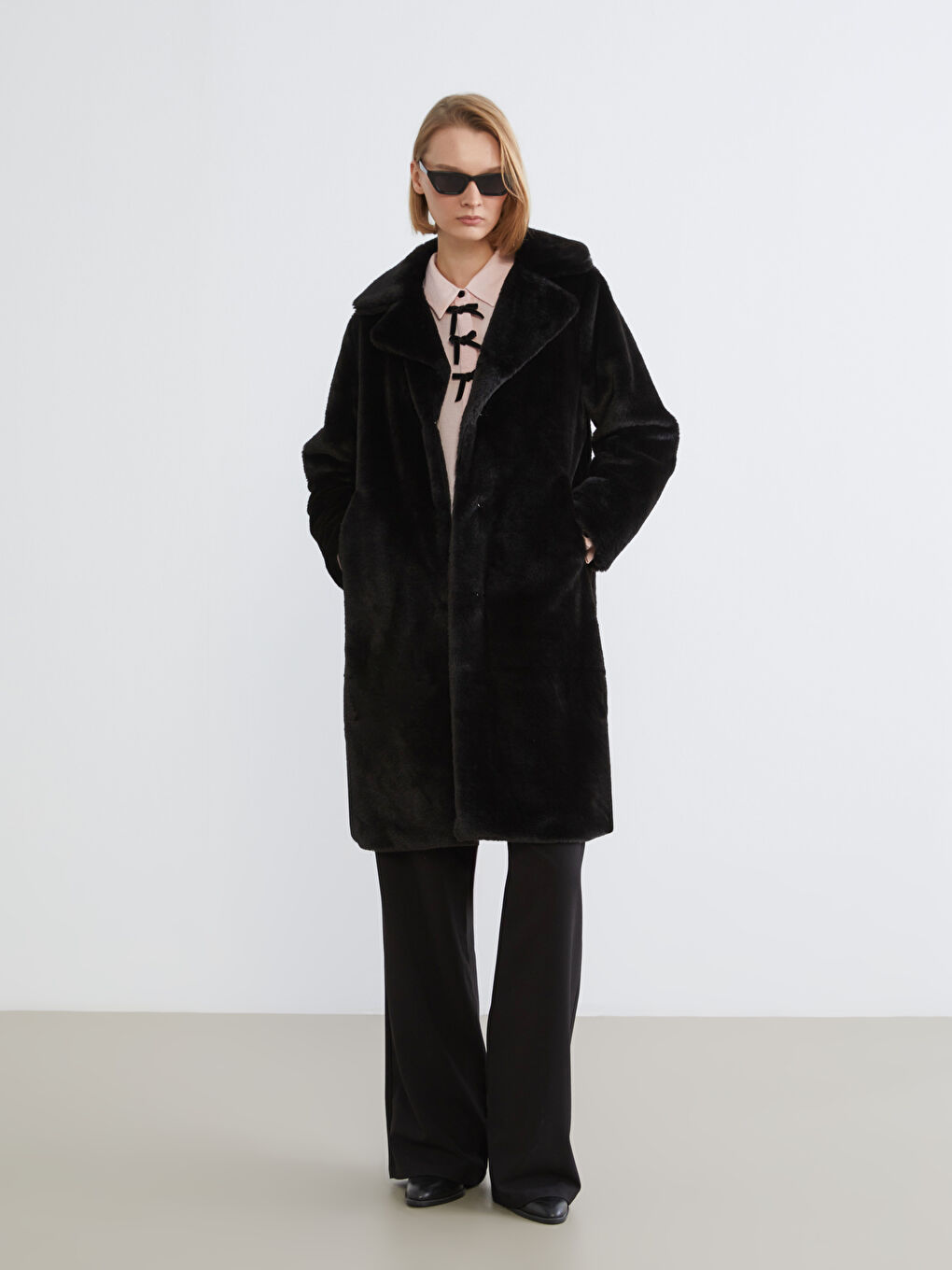 Jacket Neck Women's Fur Overcoat-1