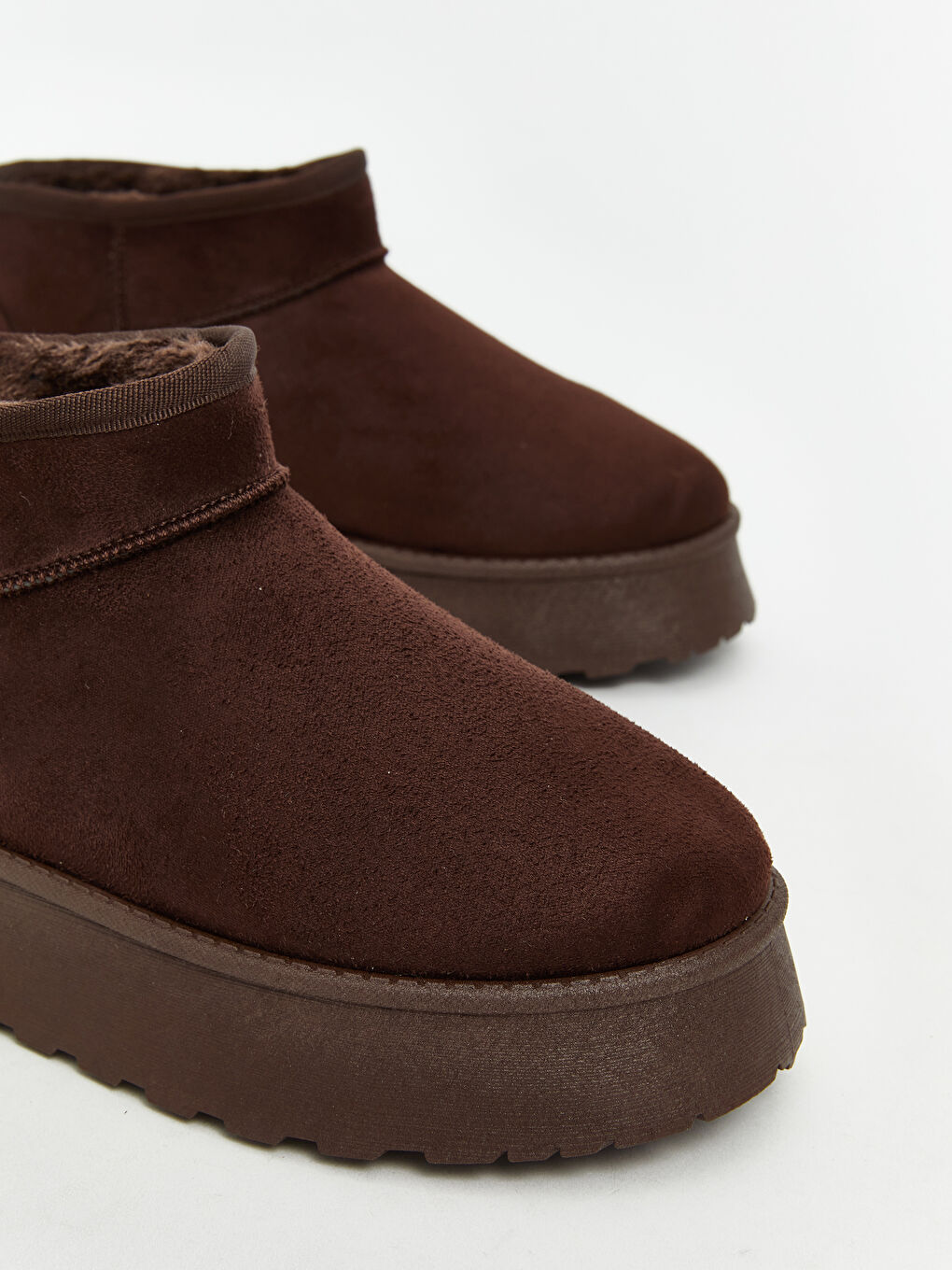 Fur-Lined Women's Boot-2