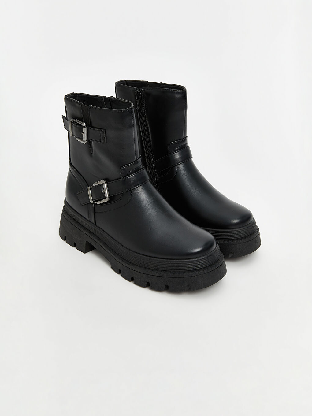Woman BLACK Boots
