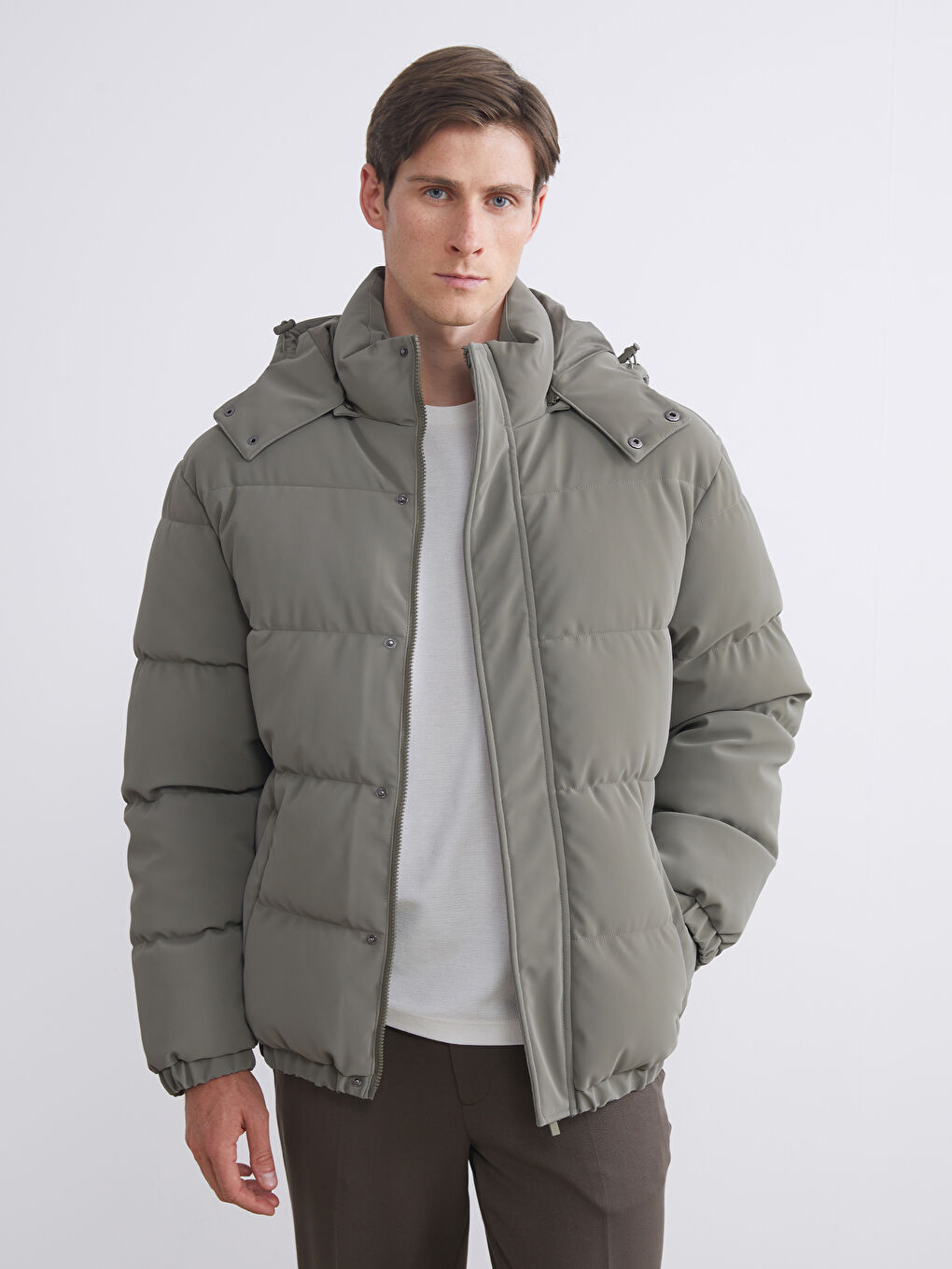 Relaxed Fit Hooded Men's Puffer Coat