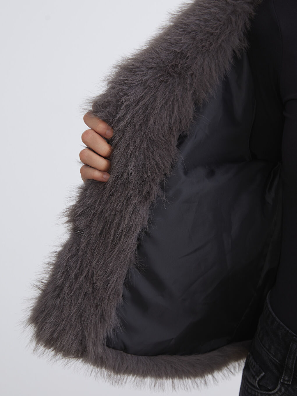 Manteau en Fourrure pour Femmes avec Col de Veste-3