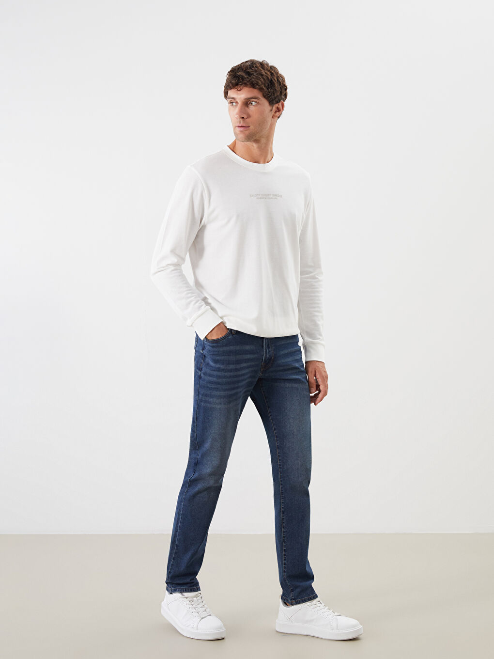 İndigo Slim Fit Erkek Jean Pantolon