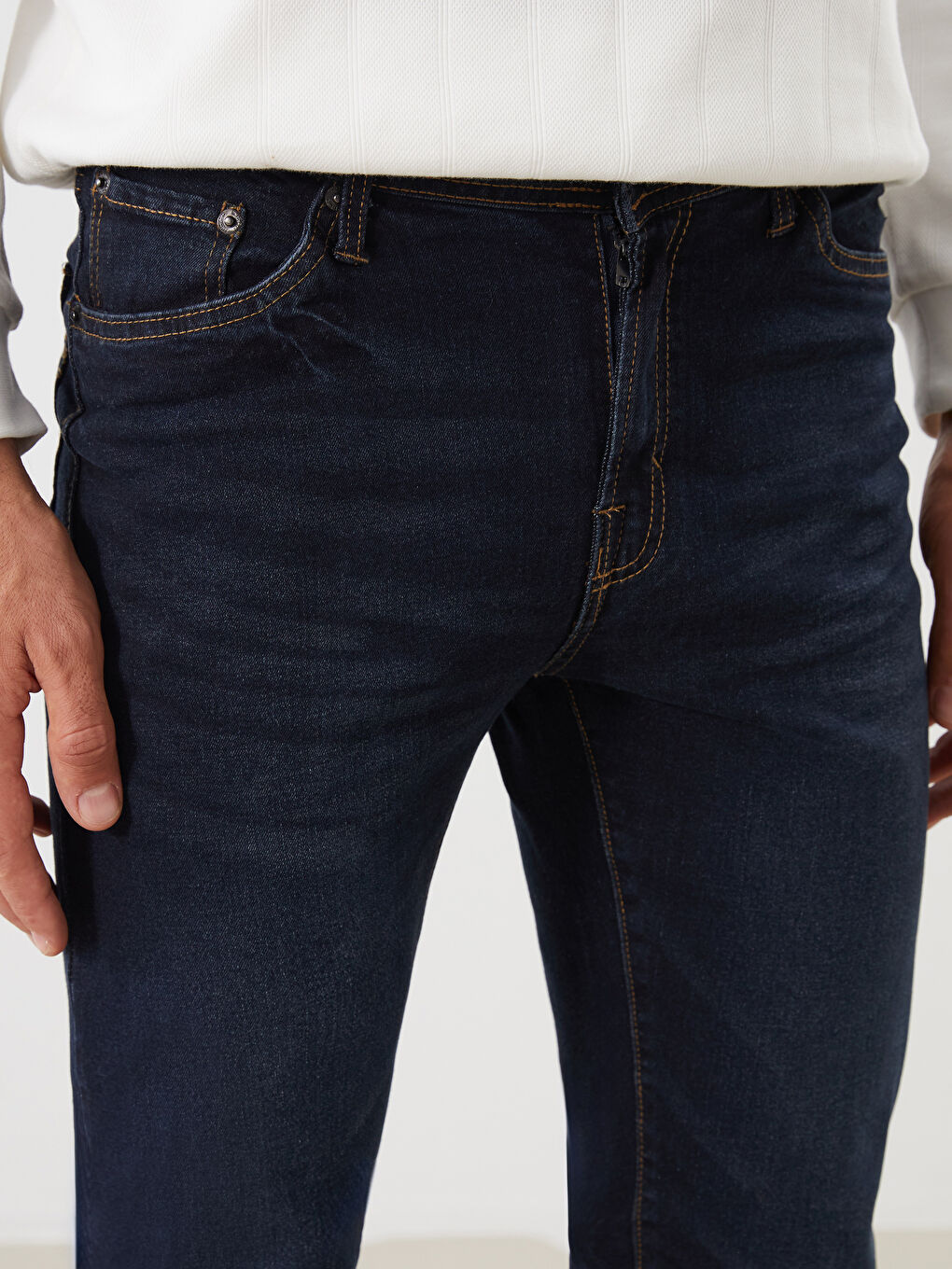 Мужские джинсы слим фит-2