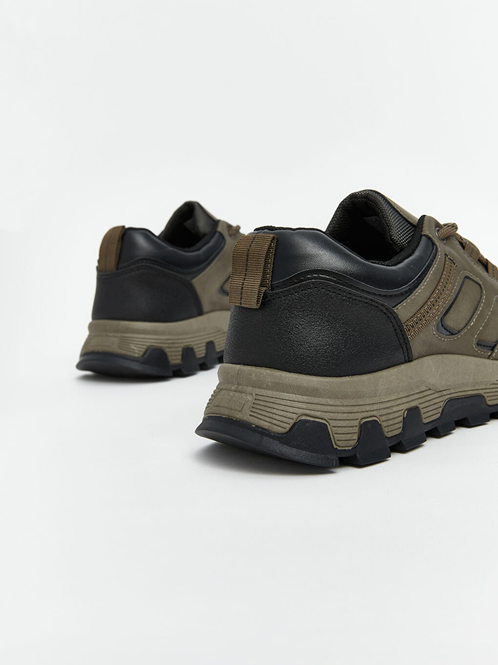 Lace-Up Men's Trekking Shoes-4