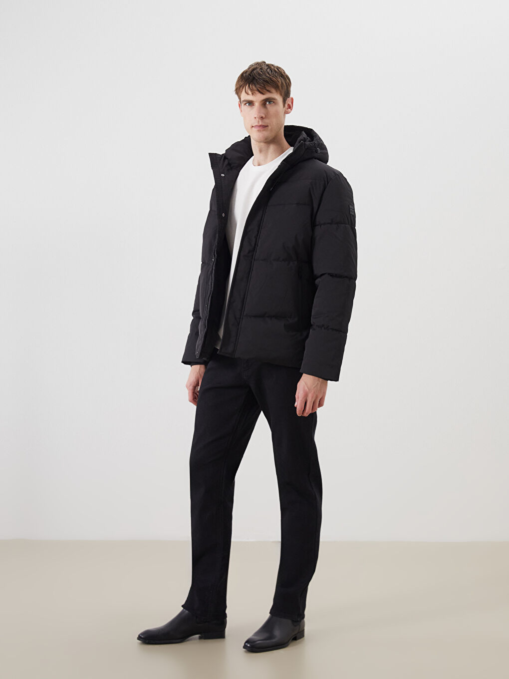 Standard Fit Hooded Men's Puffer Coat-1