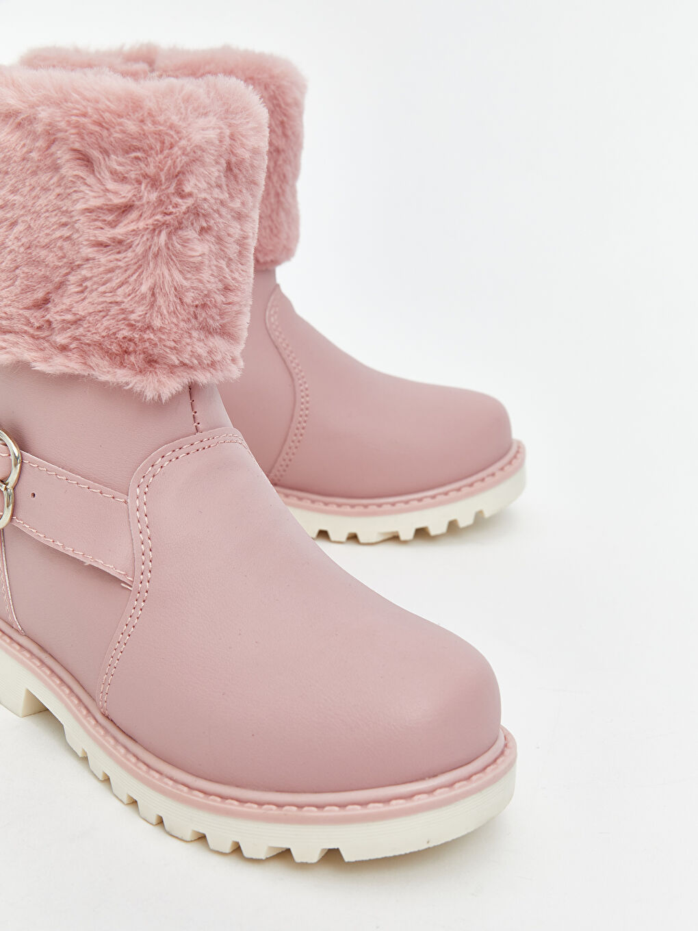 Pembe Kürklü Kız Bebek Bot-2