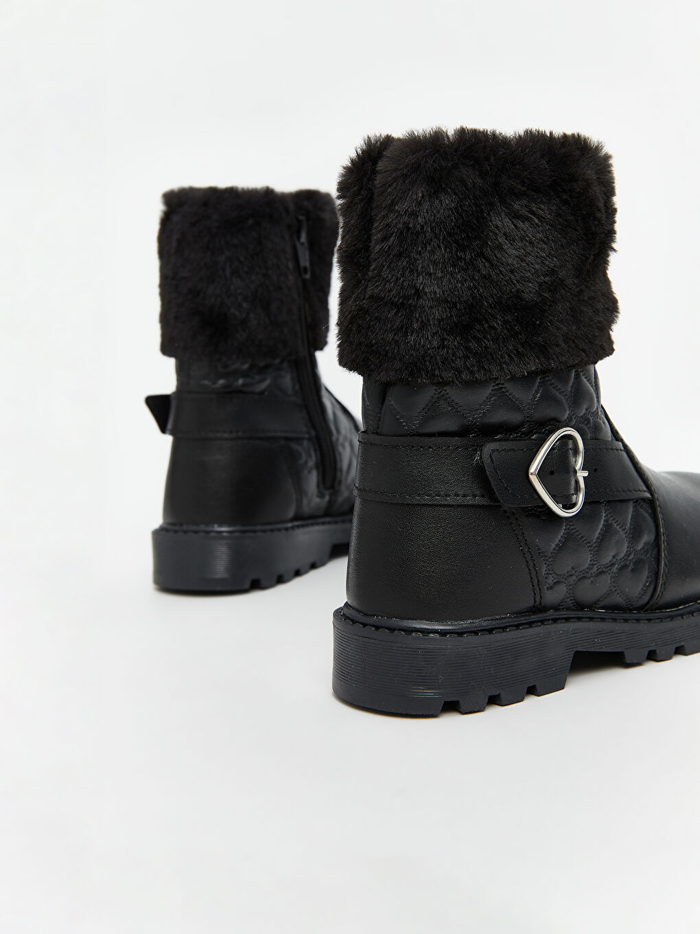 Siyah Kürklü Kız Bebek Bot-4