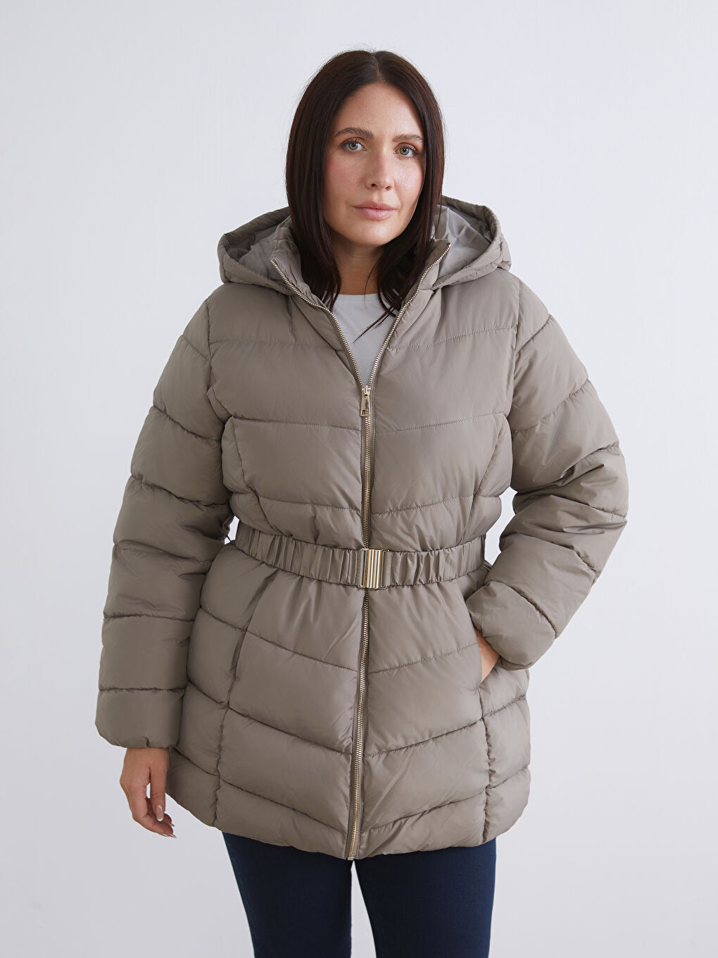 Kahverengi Kapüşonlu Kadın Şişme Mont-1