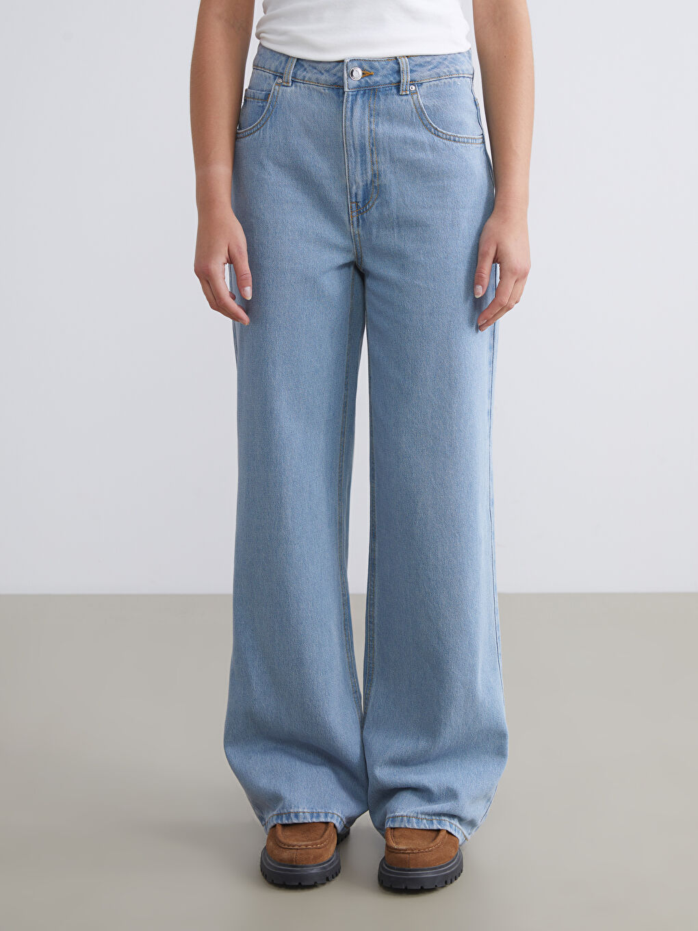 Wideleg Women's Jeans-1