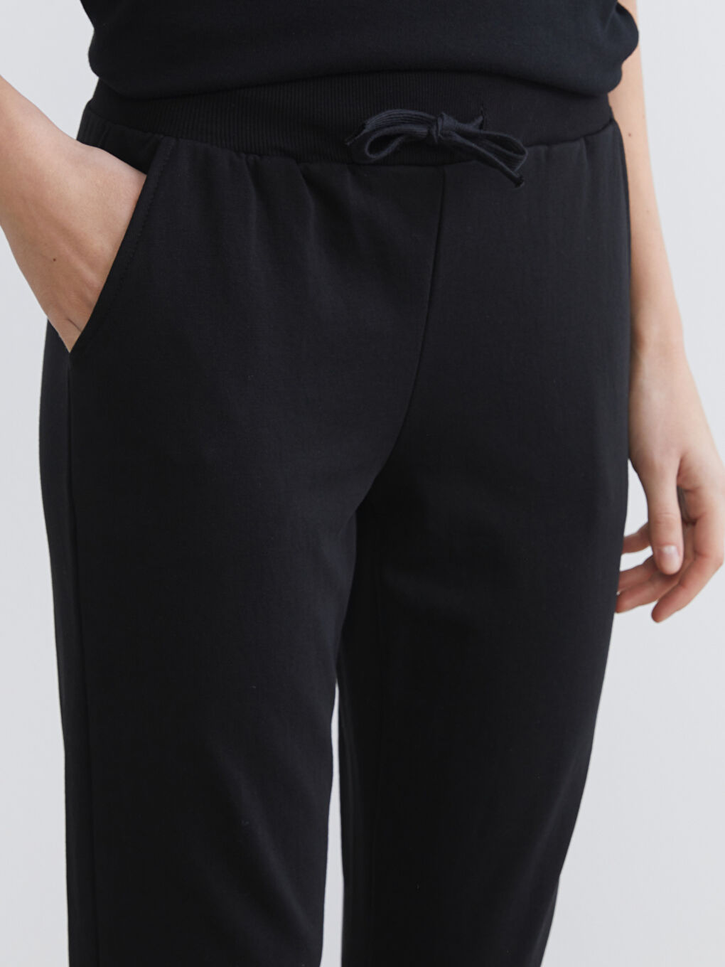 Elasticated Waist Women's Jogger Sweatpants-4