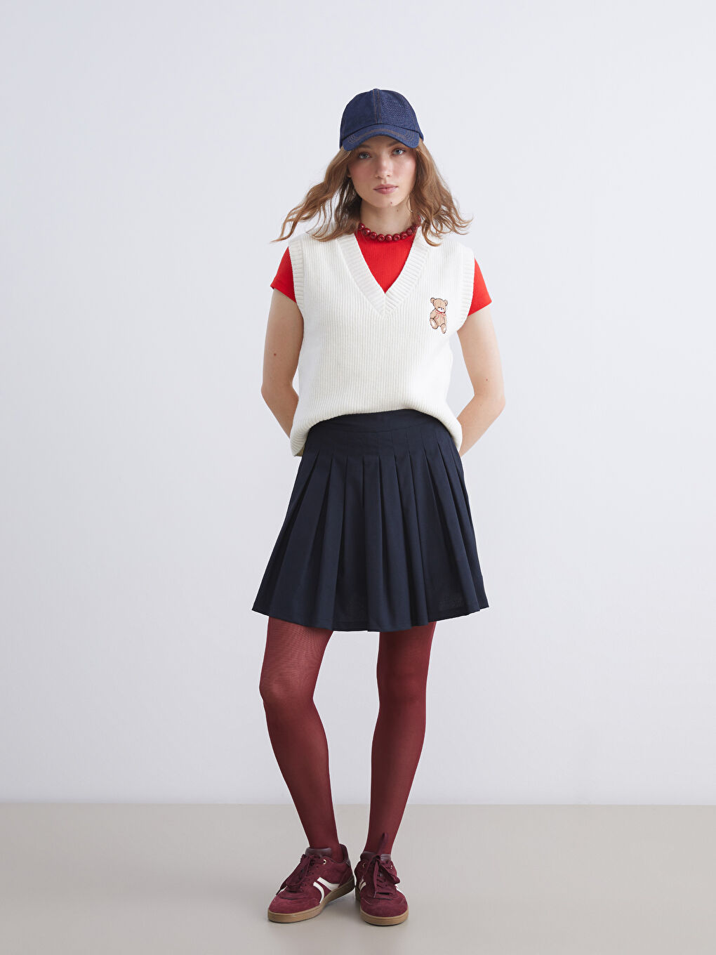 Woman BEIGE Sweater Vest-1