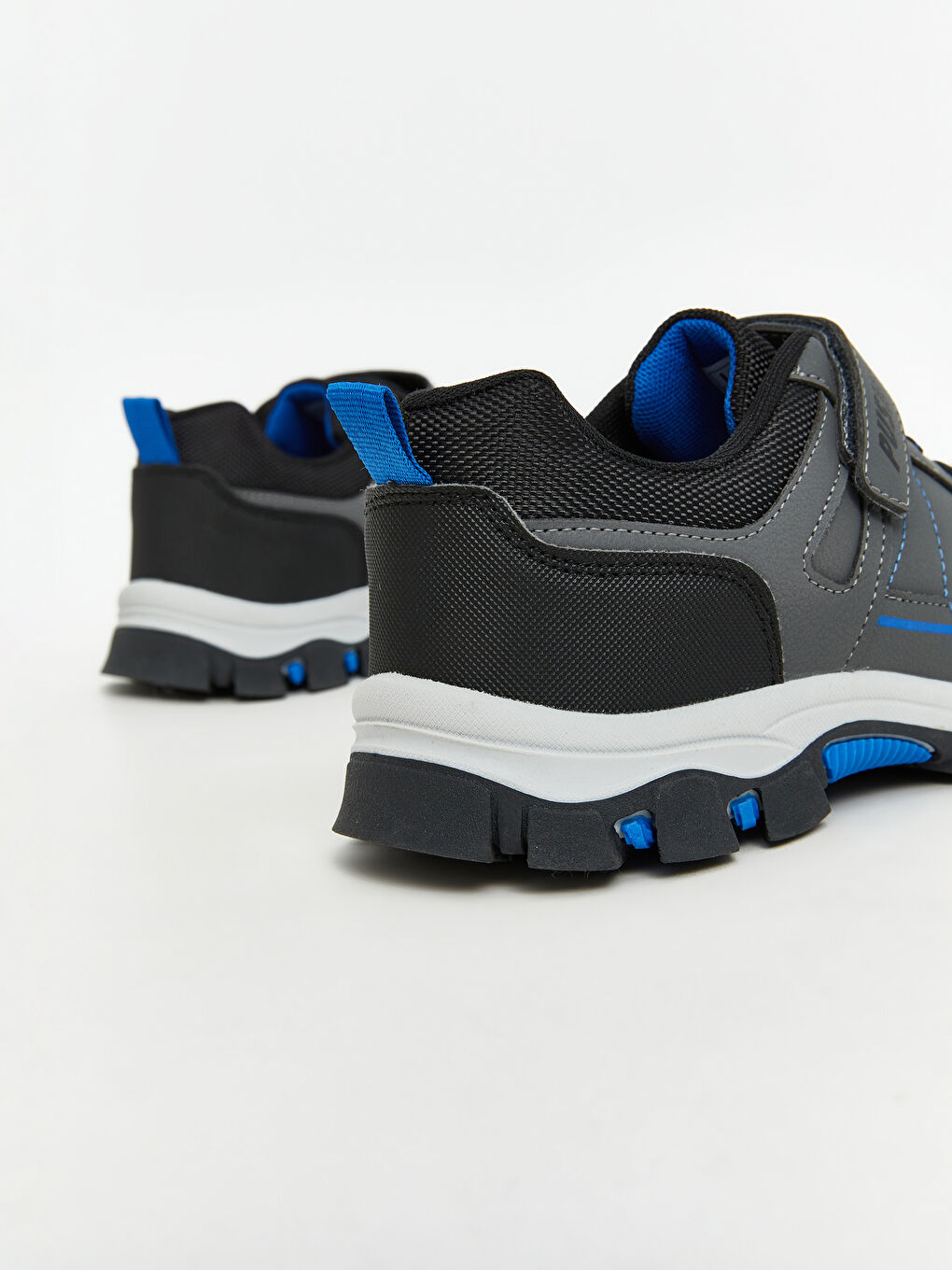 Laces & Hook-and-Loop Boys' Sneakers-4