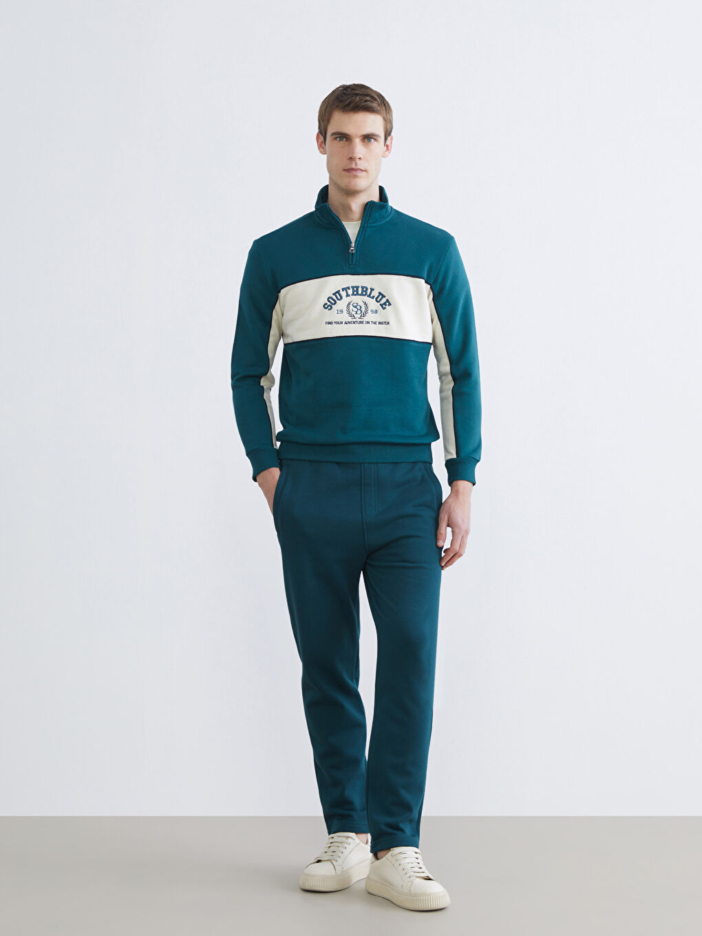 Petrol Dik Yaka Baskılı Erkek Sweatshirt-1