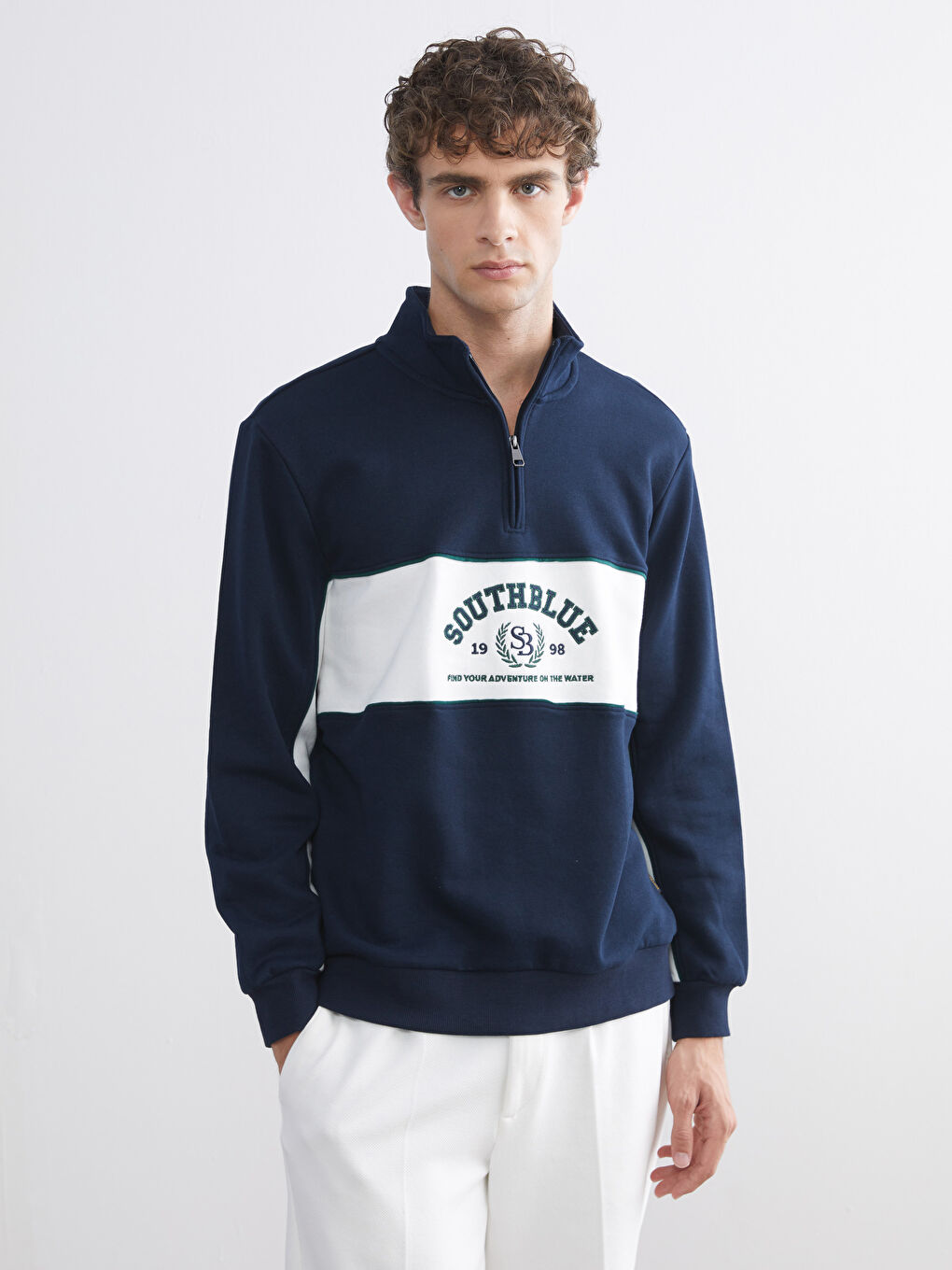 Funnel Neck Printed Men's Sweatshirt