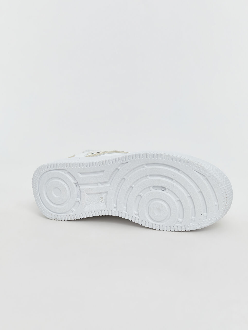 Кроссовки Женские На Шнуровке-3