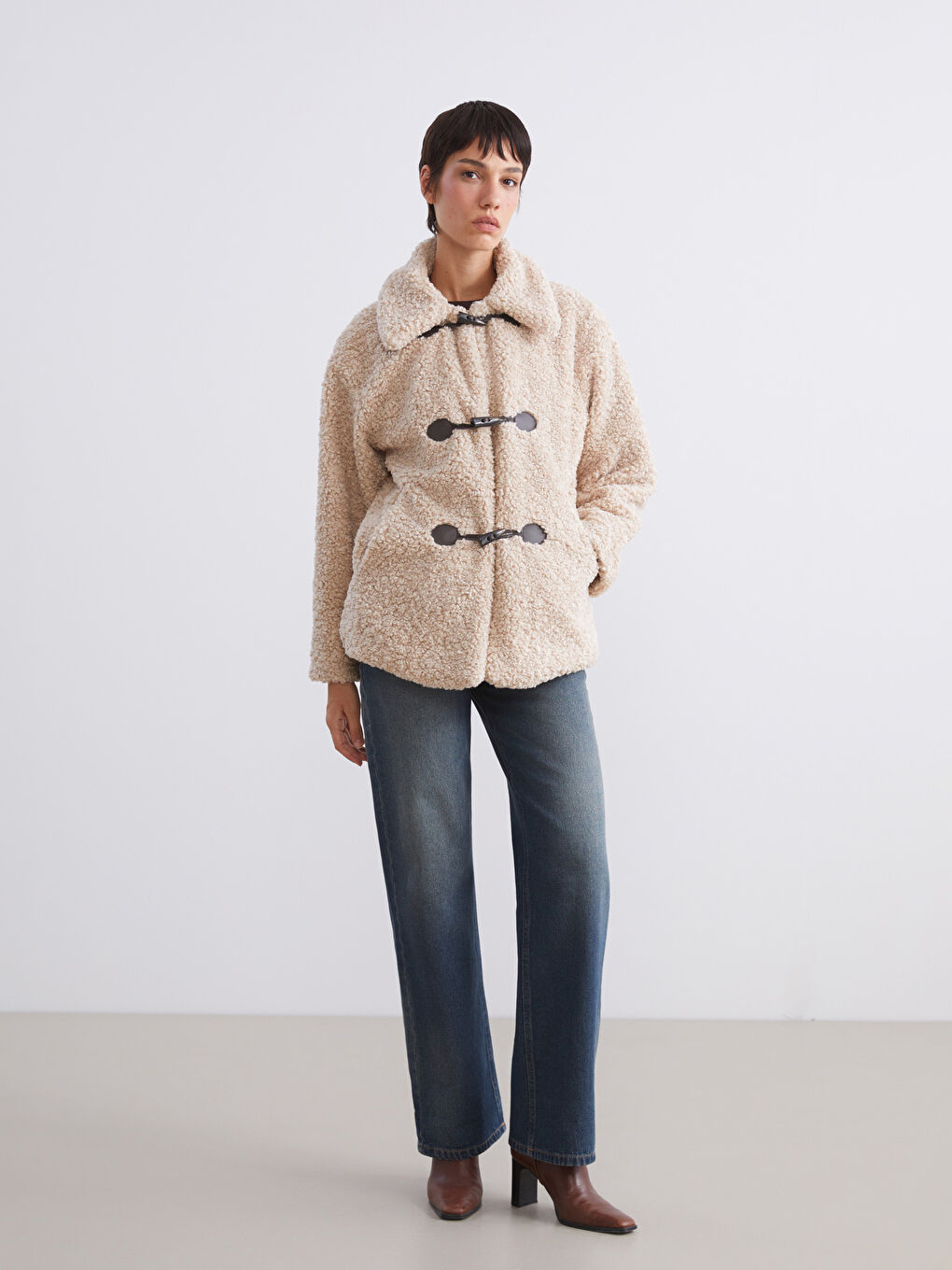 Woman BEIGE Overcoat-1