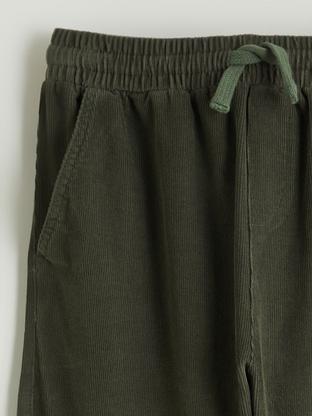 Yeşil Beli Lastikli Kadife Erkek Çocuk Pantolon-2