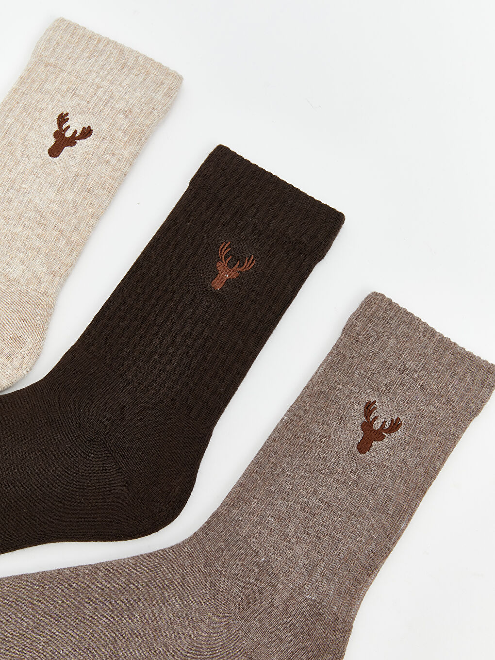 Embroidered Men's Ankle Socks 3-packs-1