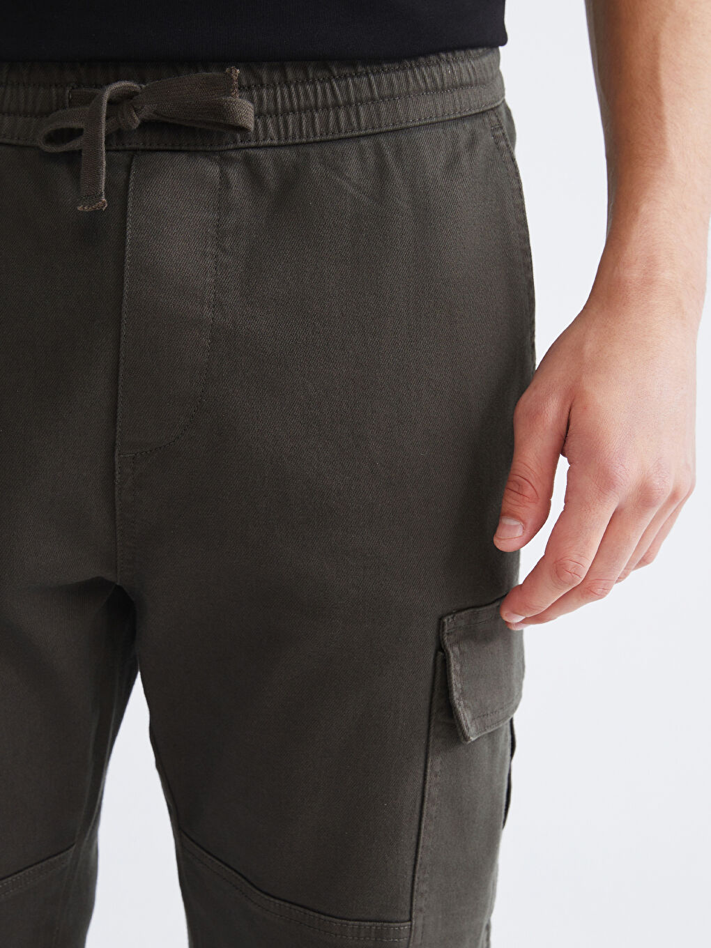 Pantalon Cargo Coupe Standard pour Hommes-2