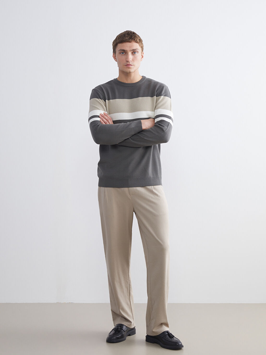 Haki Bisiklet Yaka Çizgili Erkek Triko Kazak-1