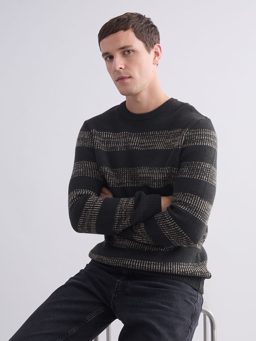 Haki Bisiklet Yaka Çizgili Erkek Triko Kazak