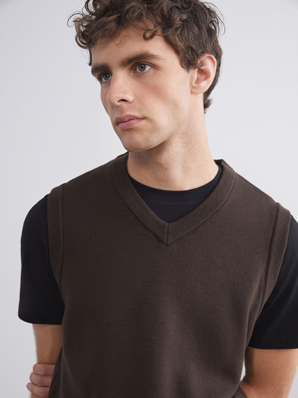 Kahverengi Standart Kalıp V Yaka Erkek Triko Süveter-2