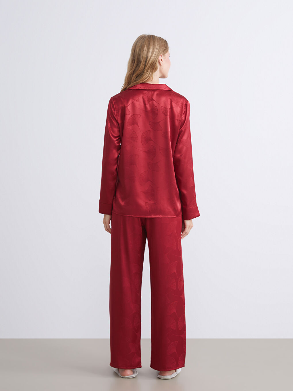 Collared Neck Patterned Satin Women's Pyjama Set-3