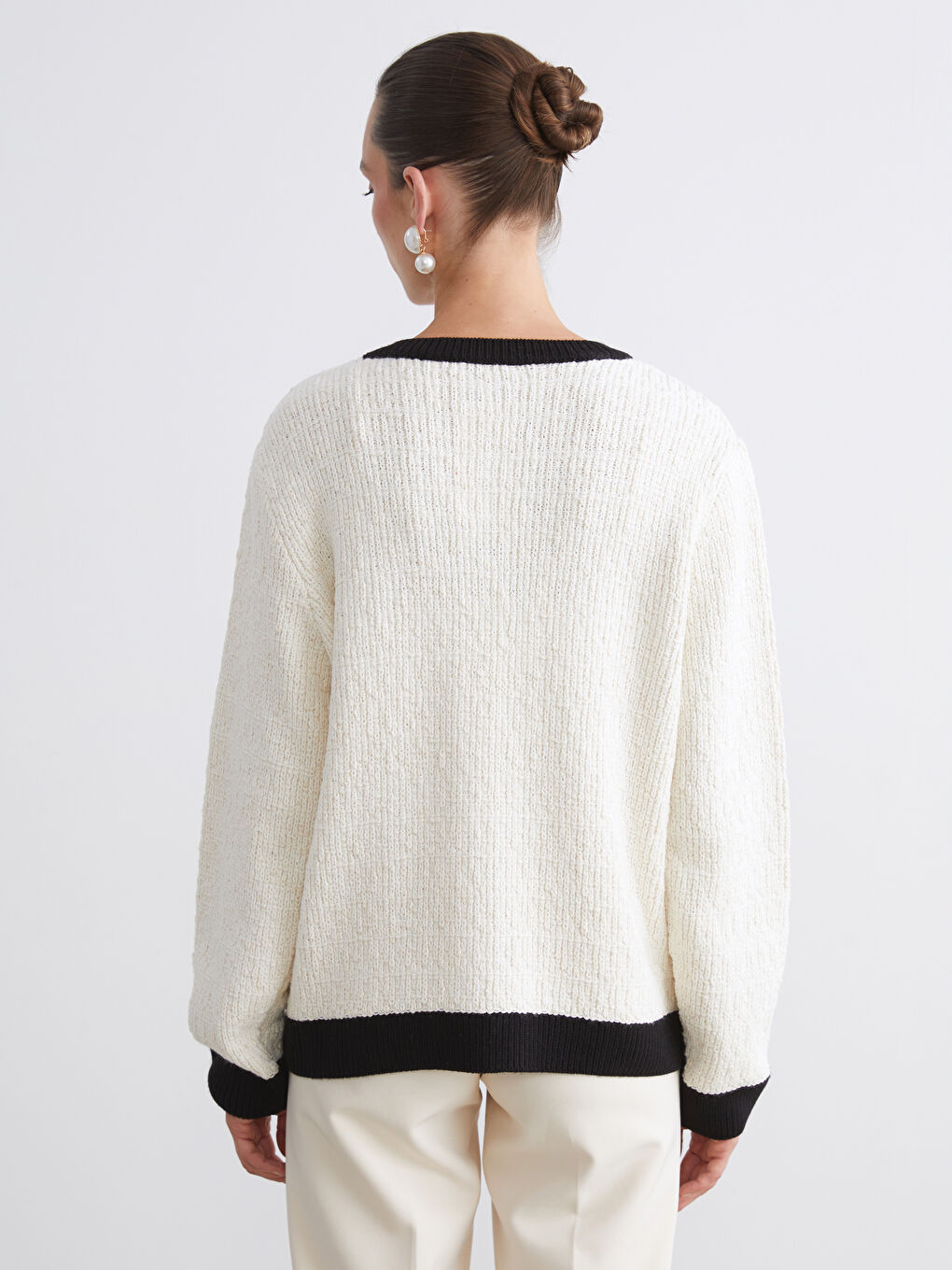 Crew Neck Women's Knitwear Cardigan-3