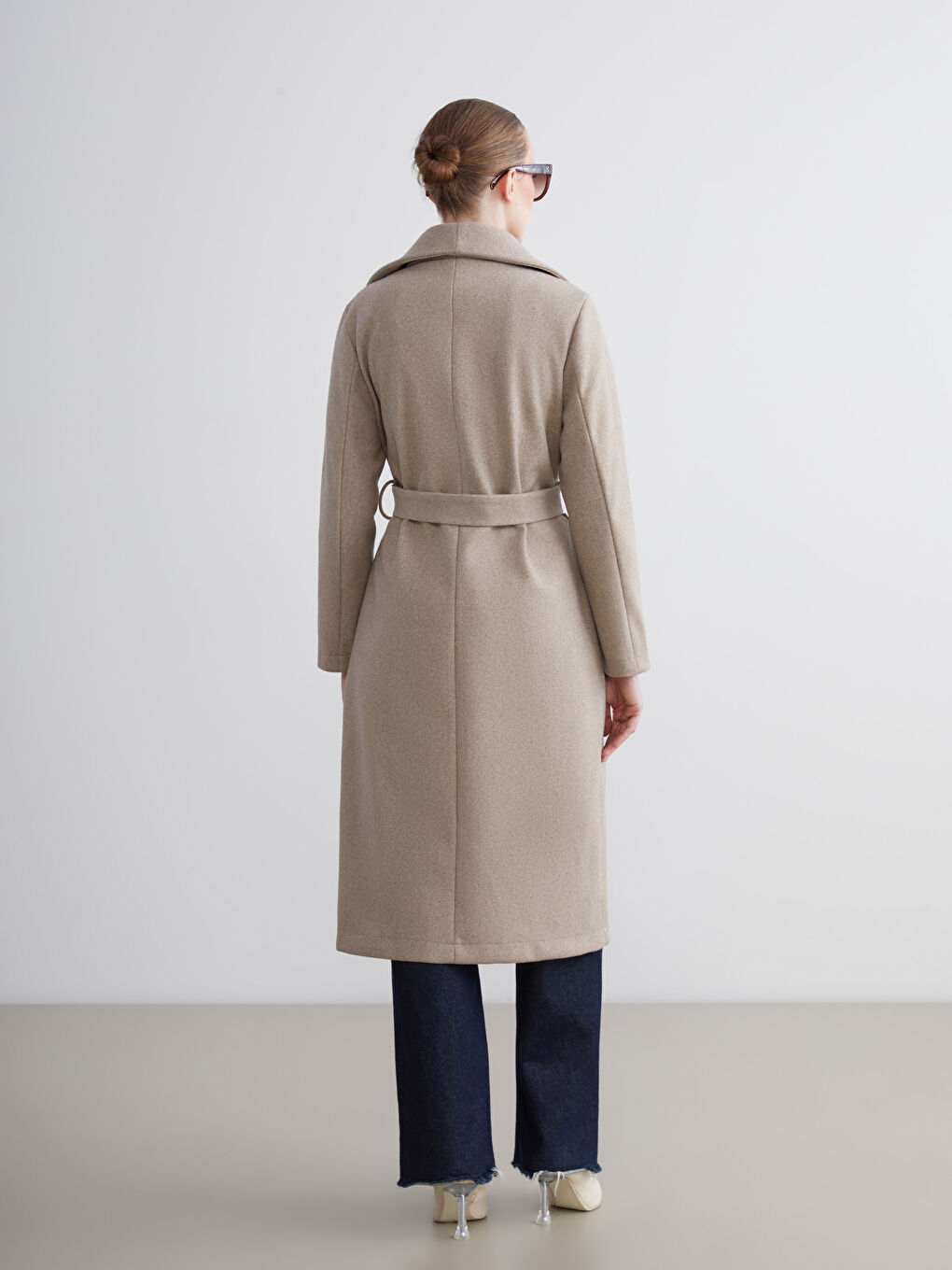 Bej Ceket Yaka Kadın Kaşe Kaban-4