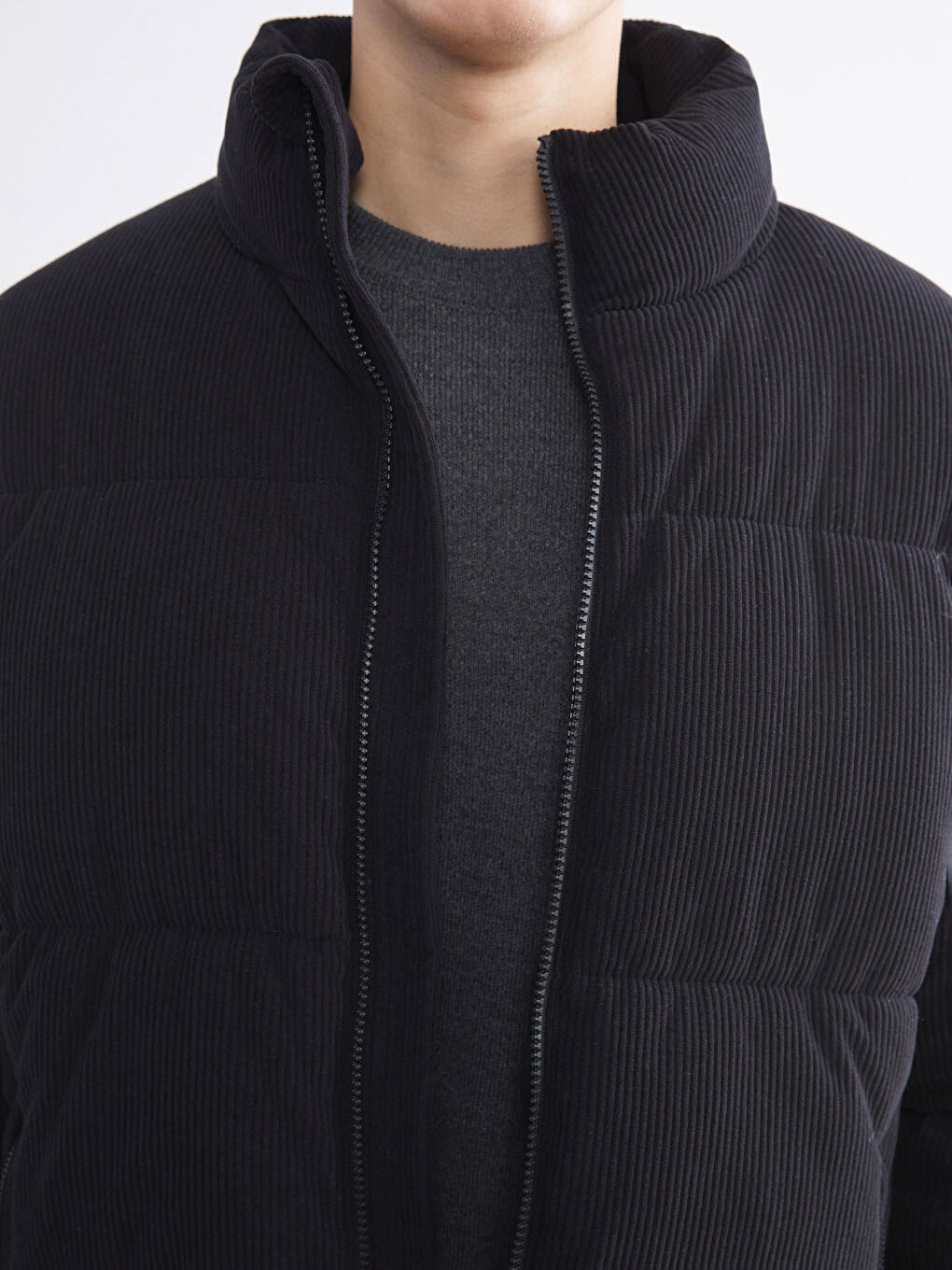 پاڵتۆی بەرز یه‌خه‌ی بەرز بۆ پیاوان-2