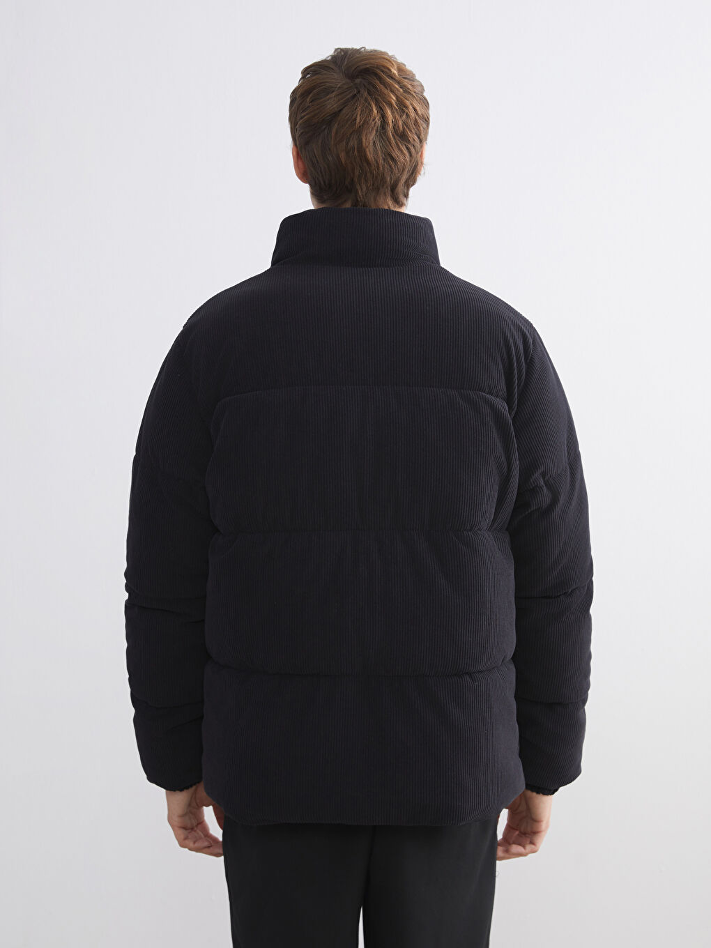 پاڵتۆی بەرز یه‌خه‌ی بەرز بۆ پیاوان-4