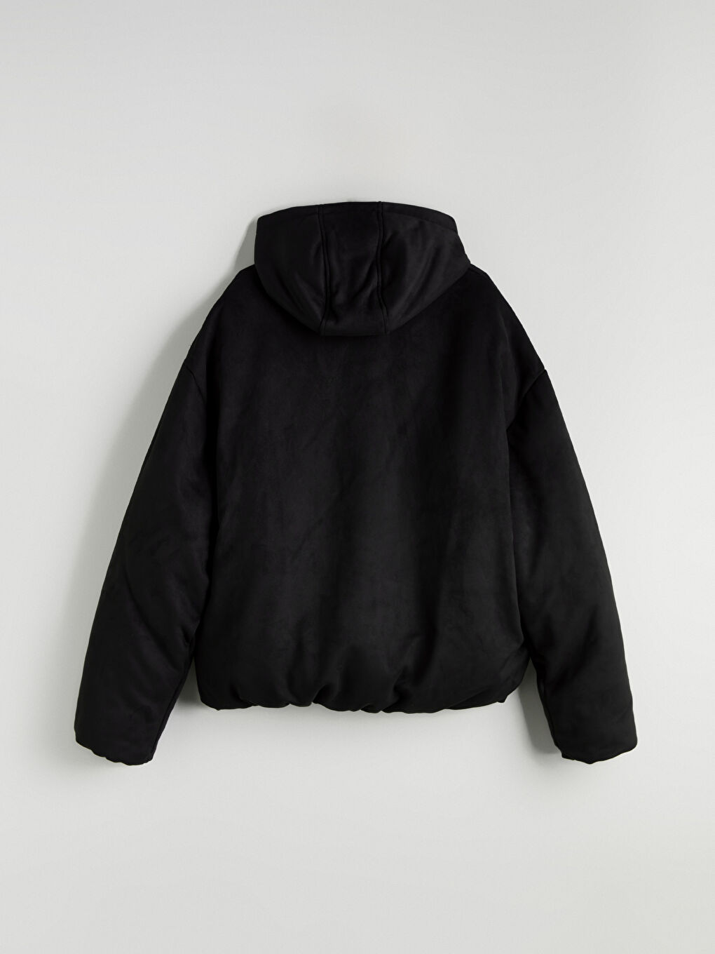 Siyah Rahat Kalıp Kapüşonlu Erkek Mont-2