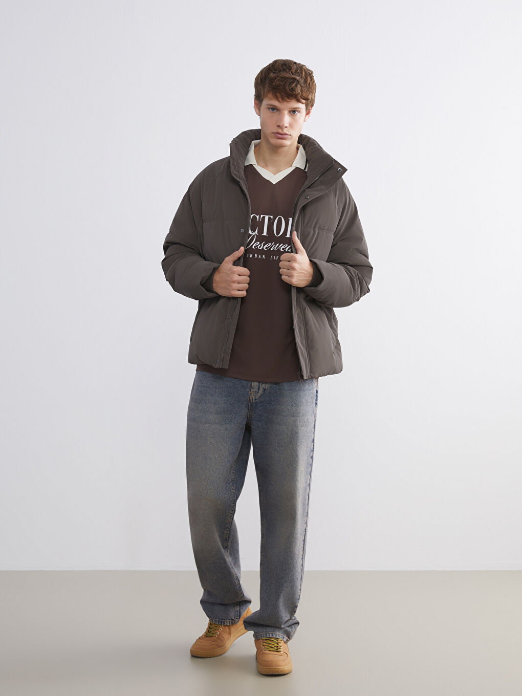 معطف منفوخ بغطاء للرأس بمقاس مريح للرجال-1