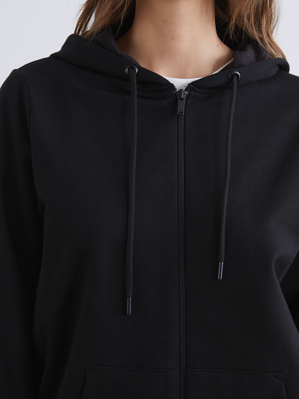 سويت شيرت بسحاب مزود بغطاء رأس للسيدات-2