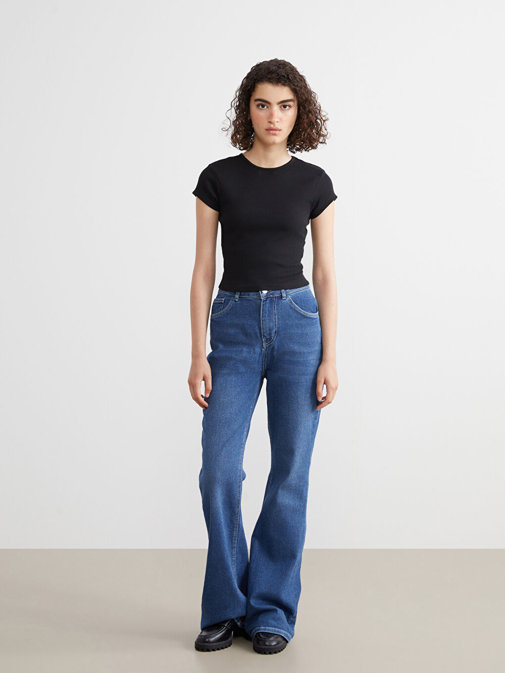 Әйелдер қара Кроп-топ-1