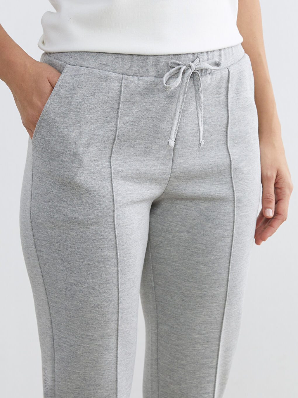 بنطلون رياضي للسيدات بخصر مرن-4