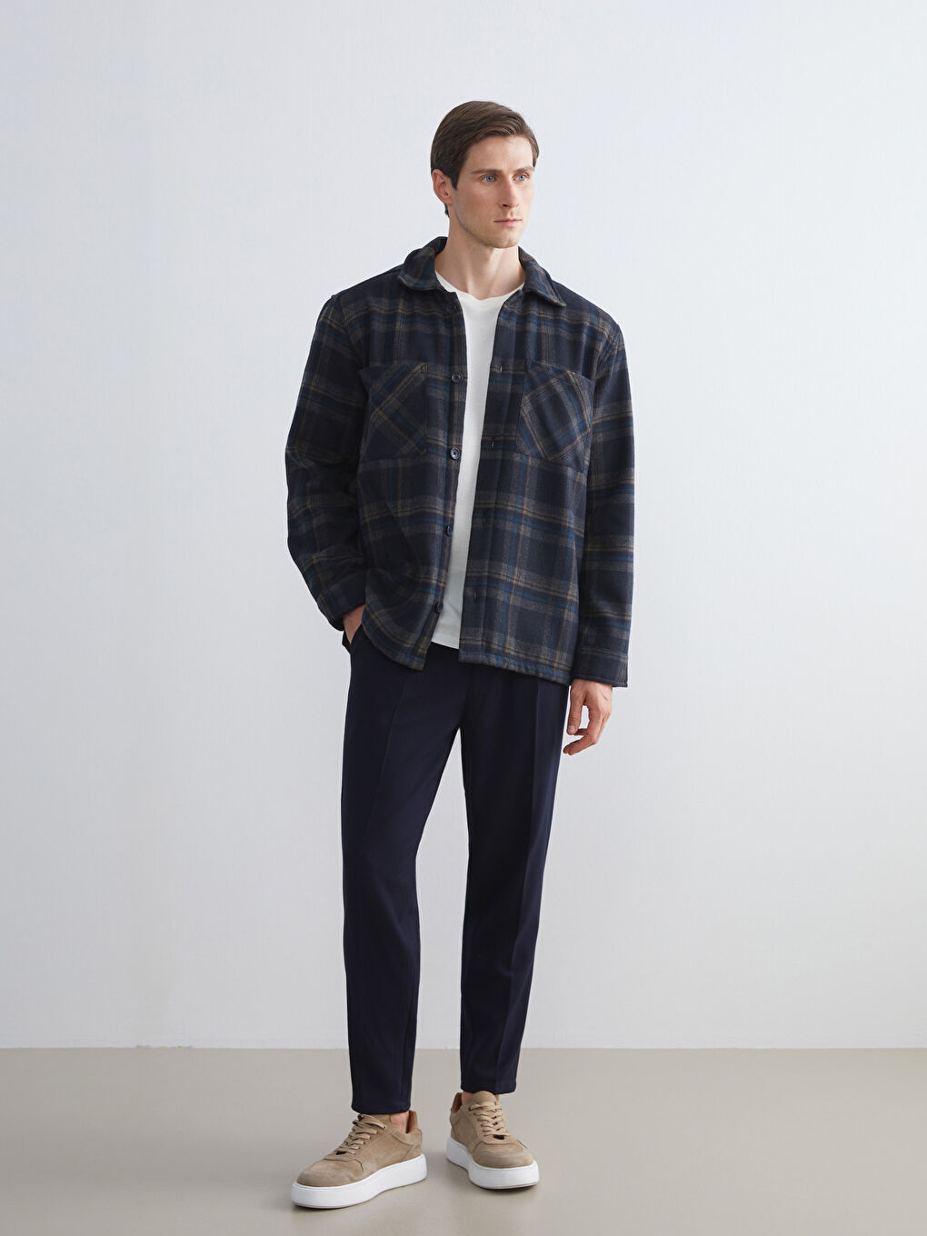Comfortable Fit Plaid Men's Shirt Jacket-1