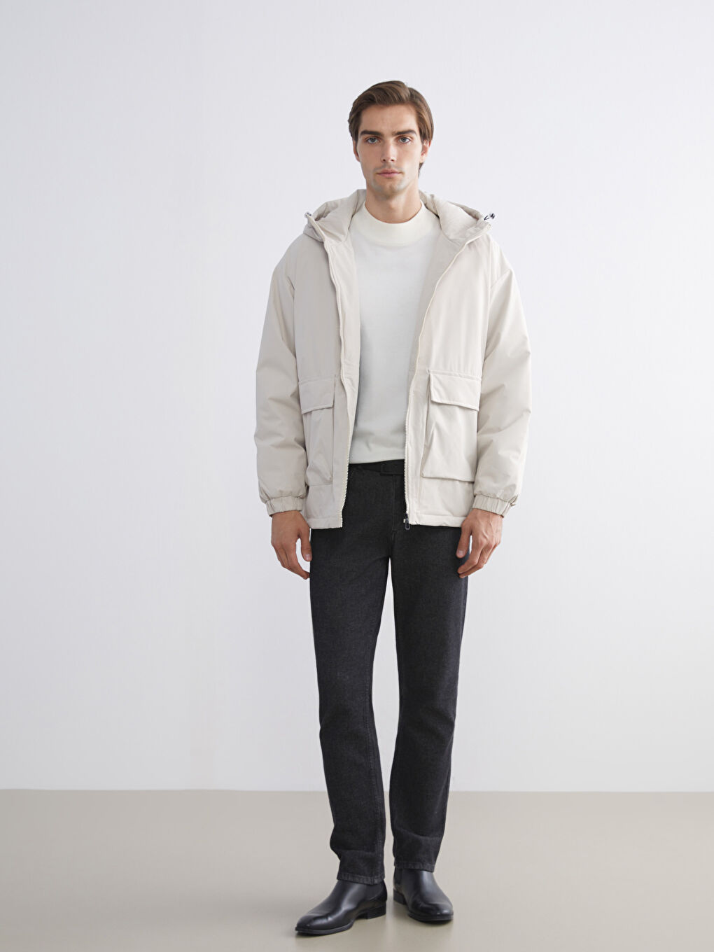 Haki Bol Kalıp Kapüşonlu Kalın Erkek Şişme Mont-1